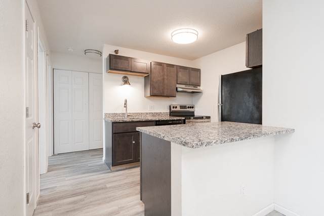 Coopers Court Apartments
